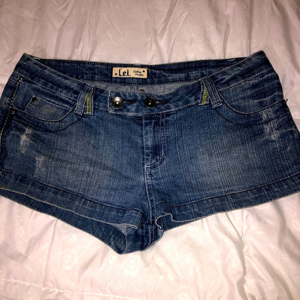 Cute,short LEI jean shorts! Size 13 JR